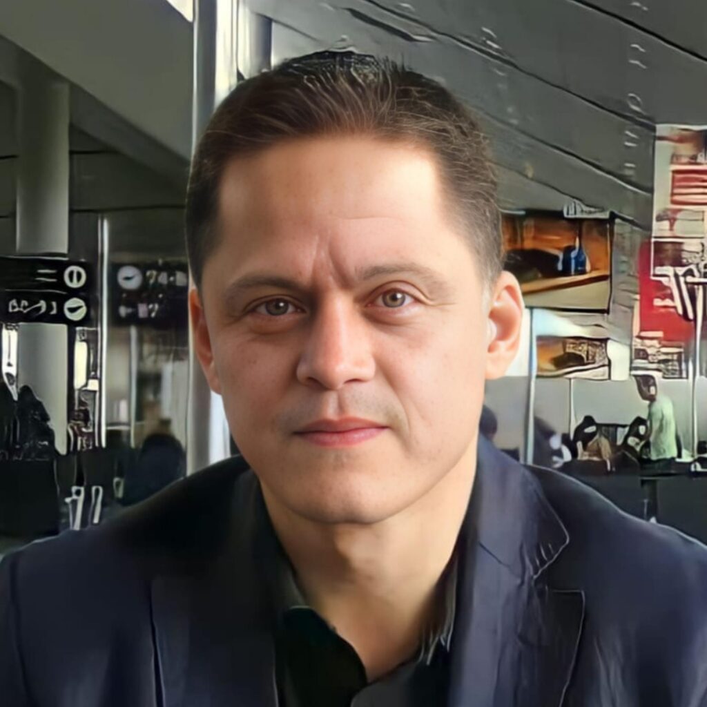 Columnista Juan David Lacouture COLOMBIA LA PATRIA GRANDE, RESPETADA Y LIBRE